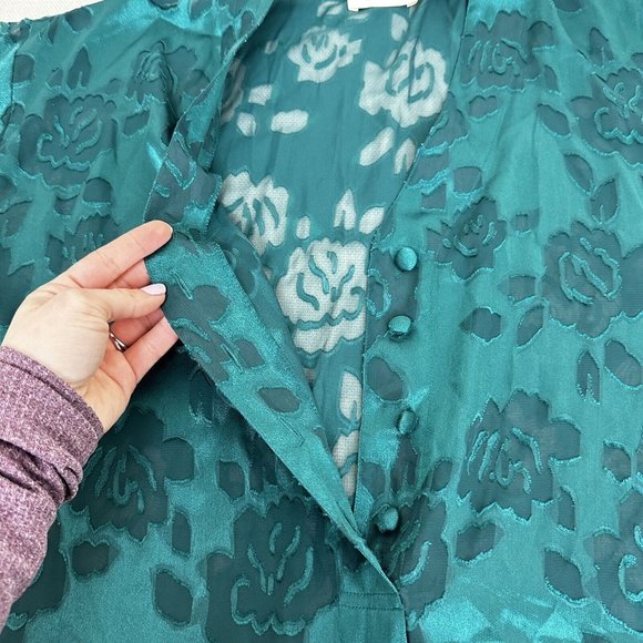 Vintage Victoria's Secret Kimono Size Medium Green Floral Pullover Button Cover - Picture 5 of 10